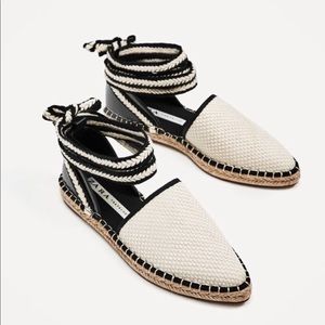 Zara Tie Up Espadrilles Cream & Black Shoes Size10
